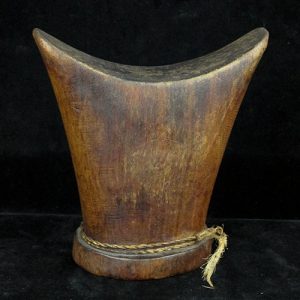 Gurage Head Rest