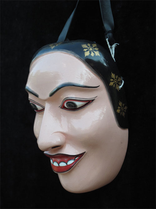 Telek Mask