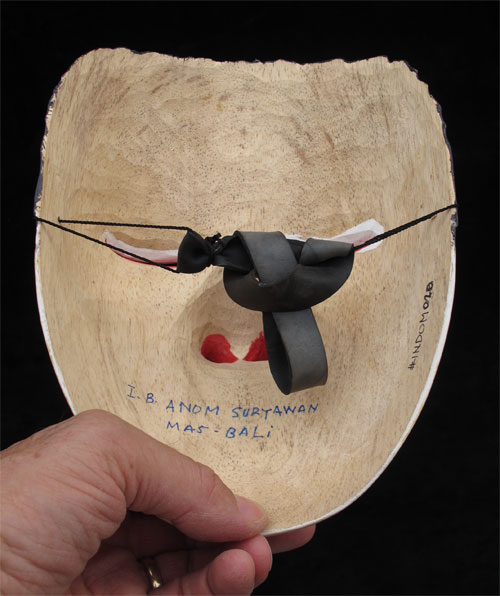 Telek Mask