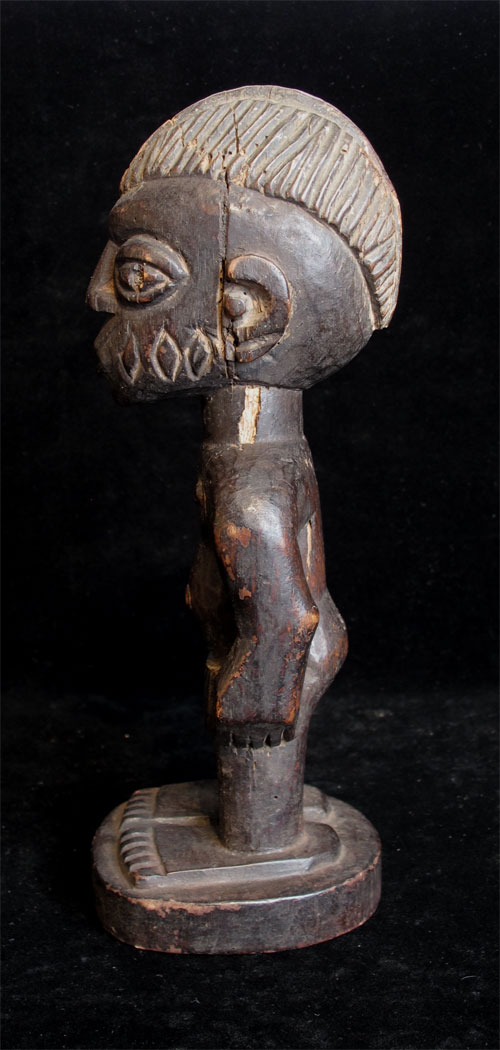 Ibeji figure