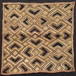 Shoowa "Velvet" Raffia Panel