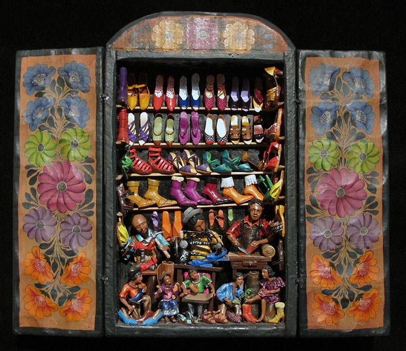 Tienda de Zapatos (Shoe Shop) Retablo