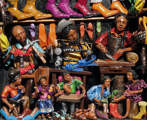 Tienda de Zapatos (Shoe Shop) Retablo