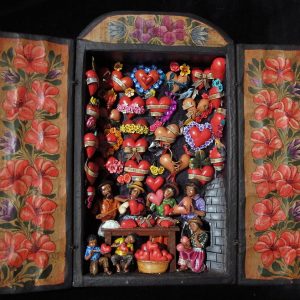Taller de Corazones (Valentine Workshop) Retablo (version 4)