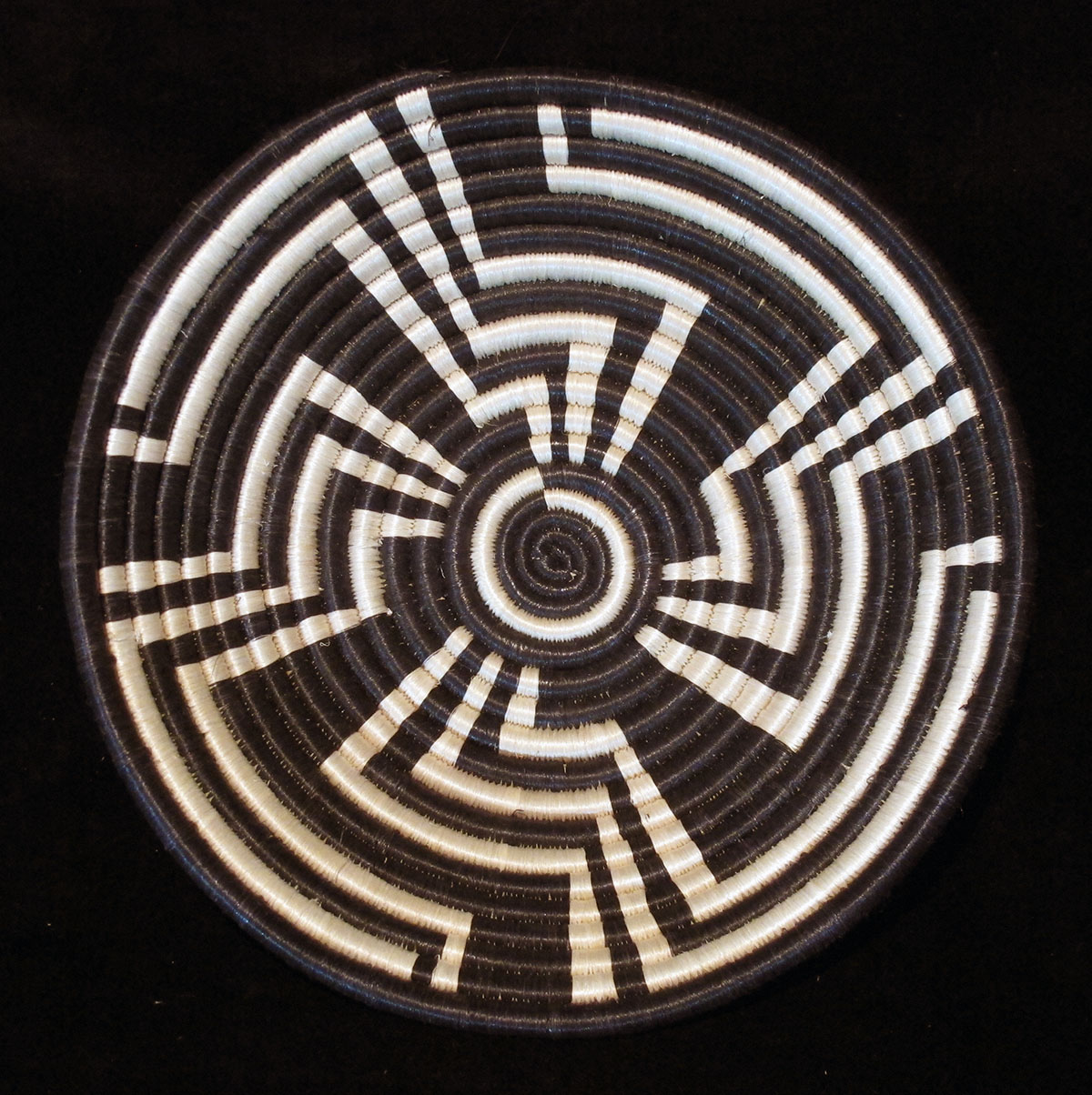 Medium Black "Unity" basket