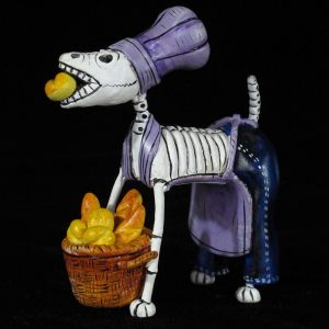 Perro con Pan - Retablo Figure