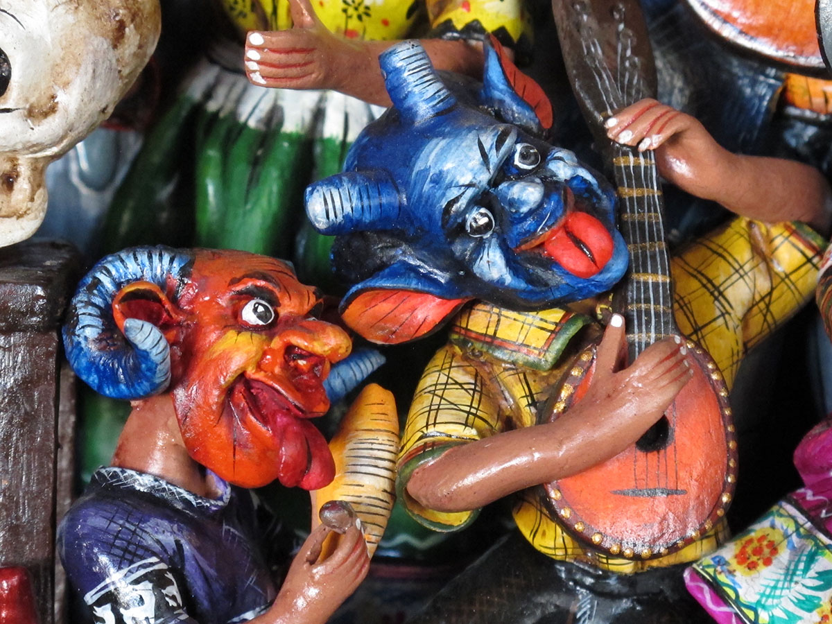 Mask Shop Retablo (version 10)