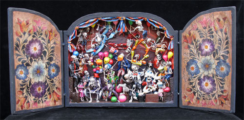 Circo de los Muertos (Circus of the Dead) - Retablo