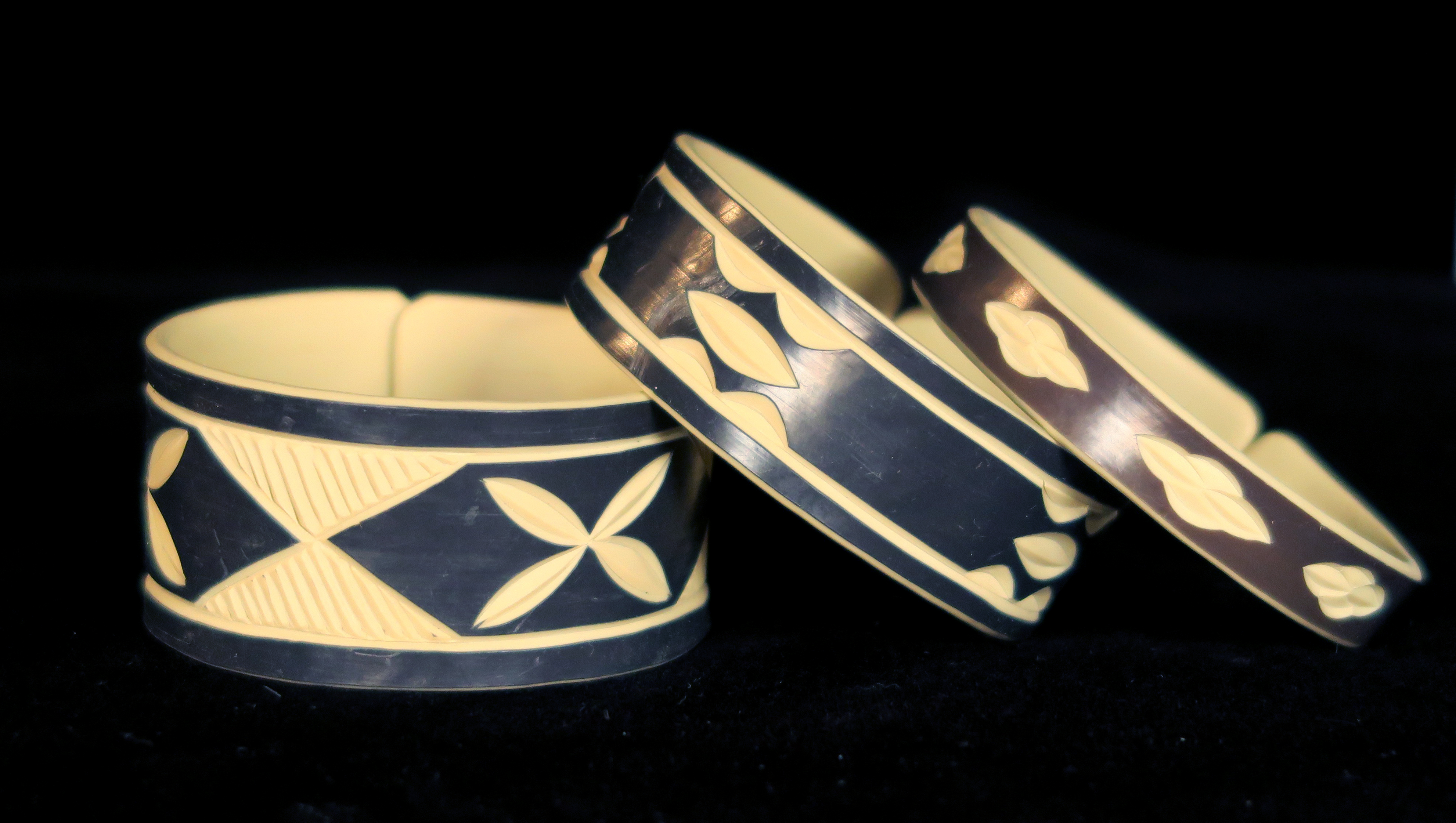 "Faux Ivory" PVC Bracelets from Namibia - Wide Cuff