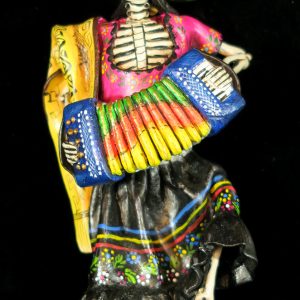 Calavera Acordionista - retablo figure