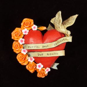 "Nuestro Amor Florecera Por Siempre" (Our love blooms forever) - Retablo Heart Ornament