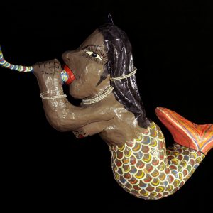 La Sirena with Trumpet and Pearls