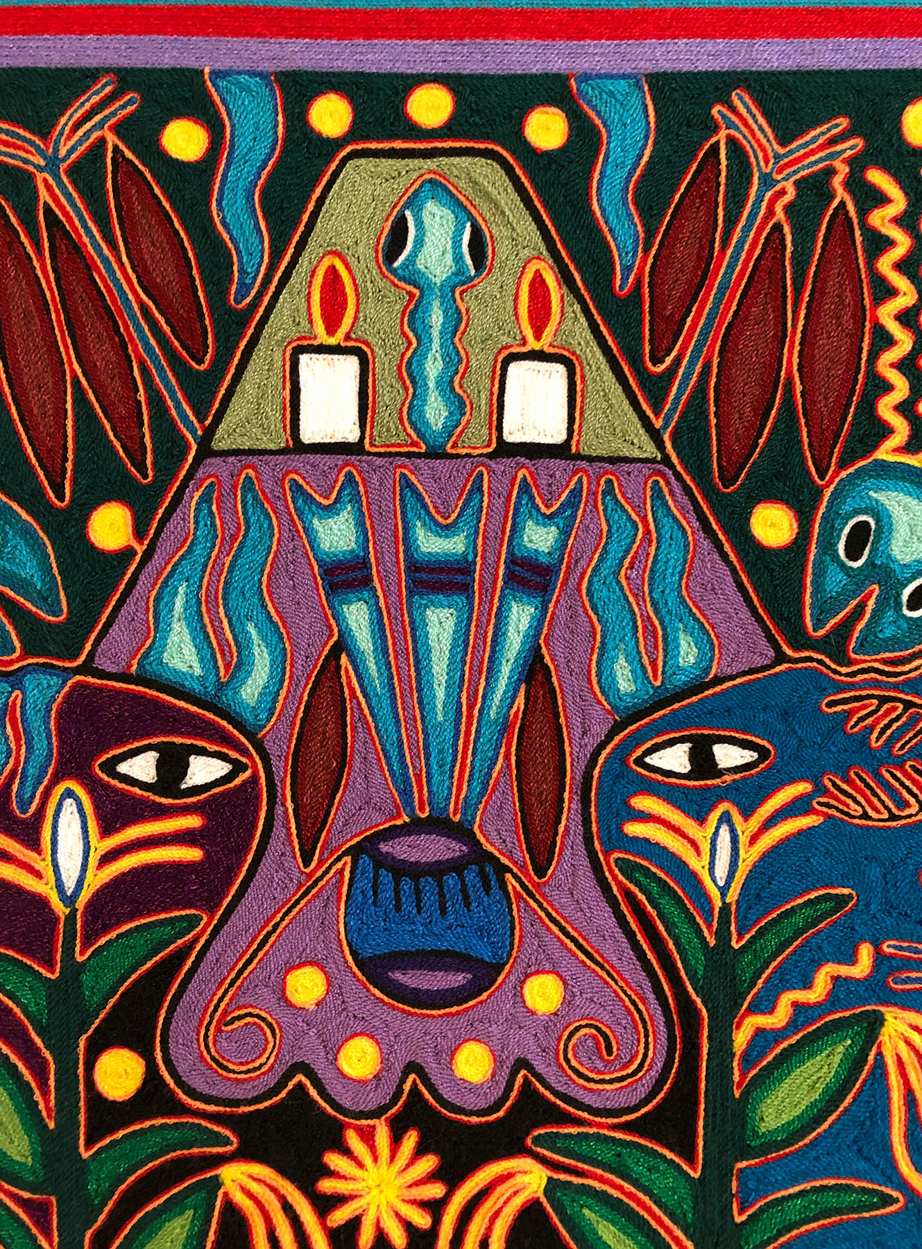 La Casa del Mundo - 'nierika' yarn painting