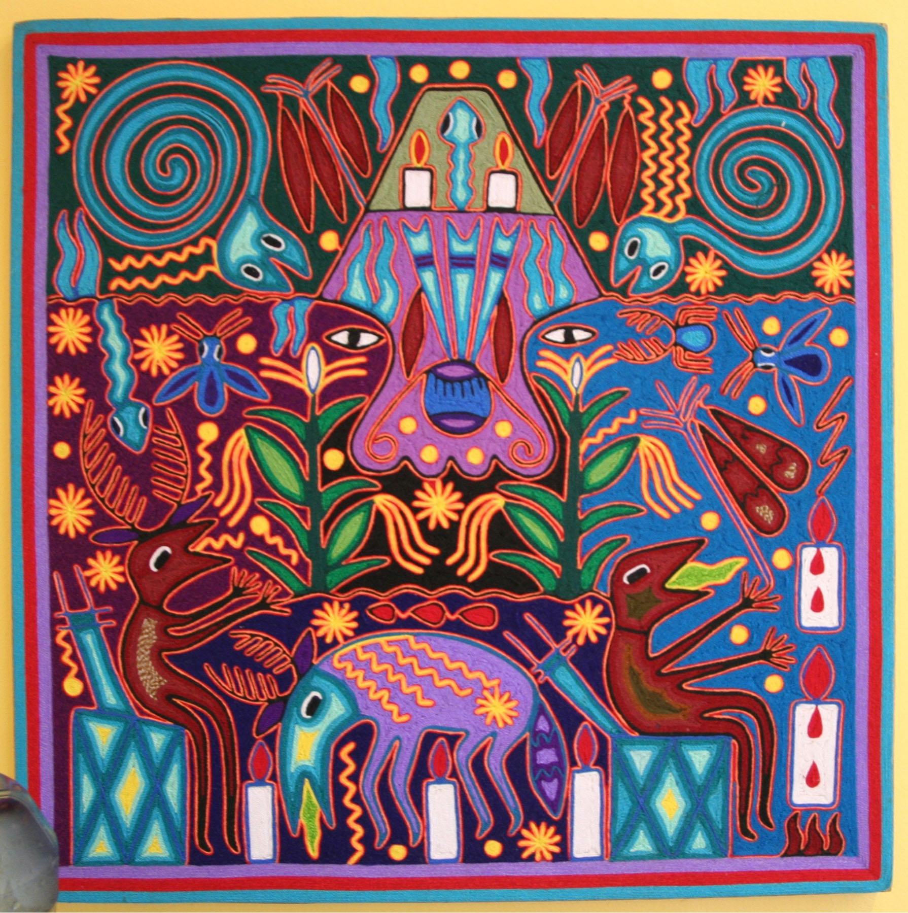 La Casa del Mundo - 'nierika' yarn painting