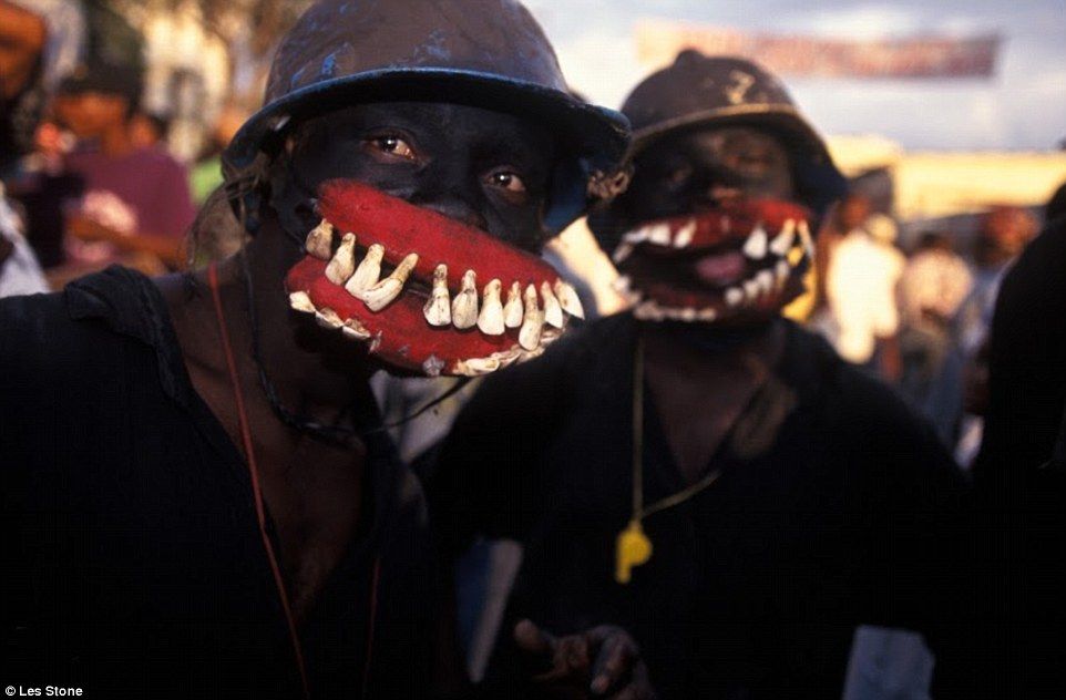 "Chaloska" Carnival Mask