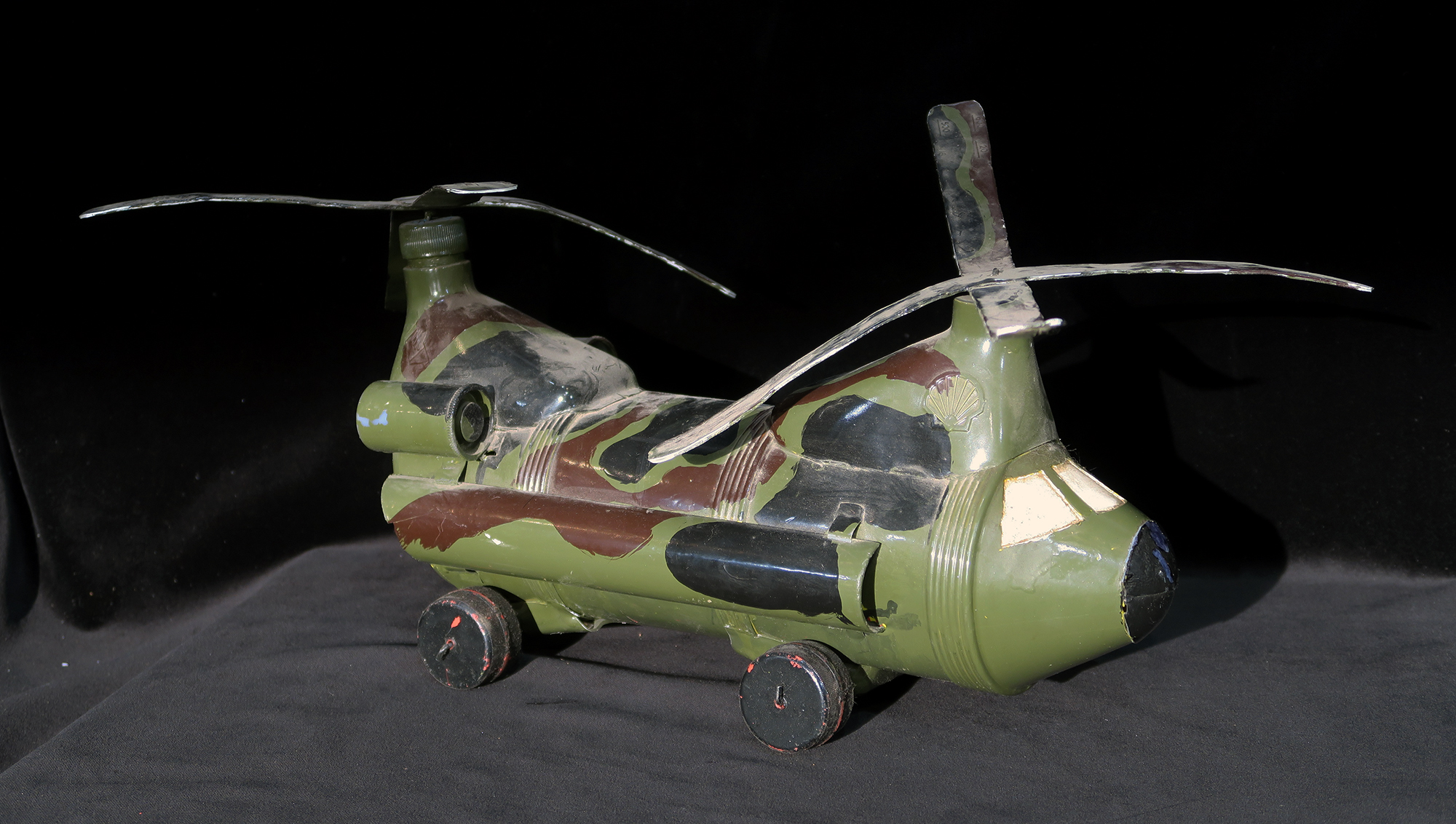 US Invasion Helicopter from plastic bottles