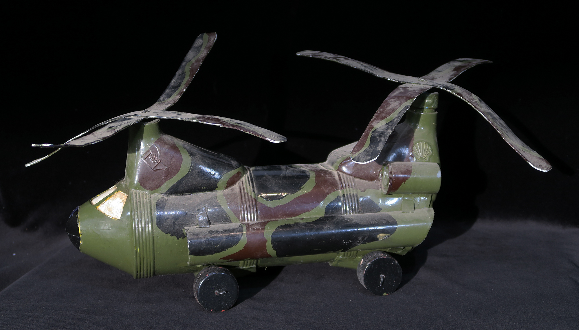 US Invasion Helicopter from plastic bottles
