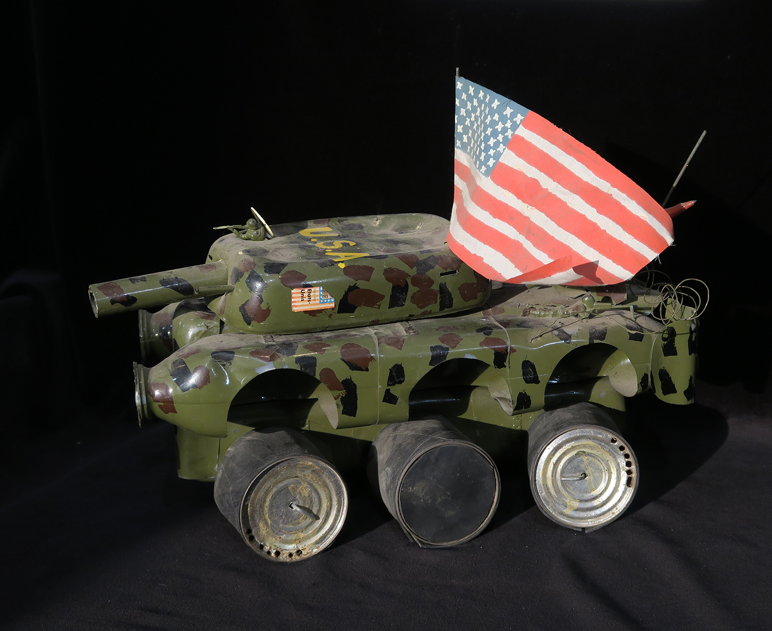6-Wheeled US Invasion Vehicle from plastic bottles