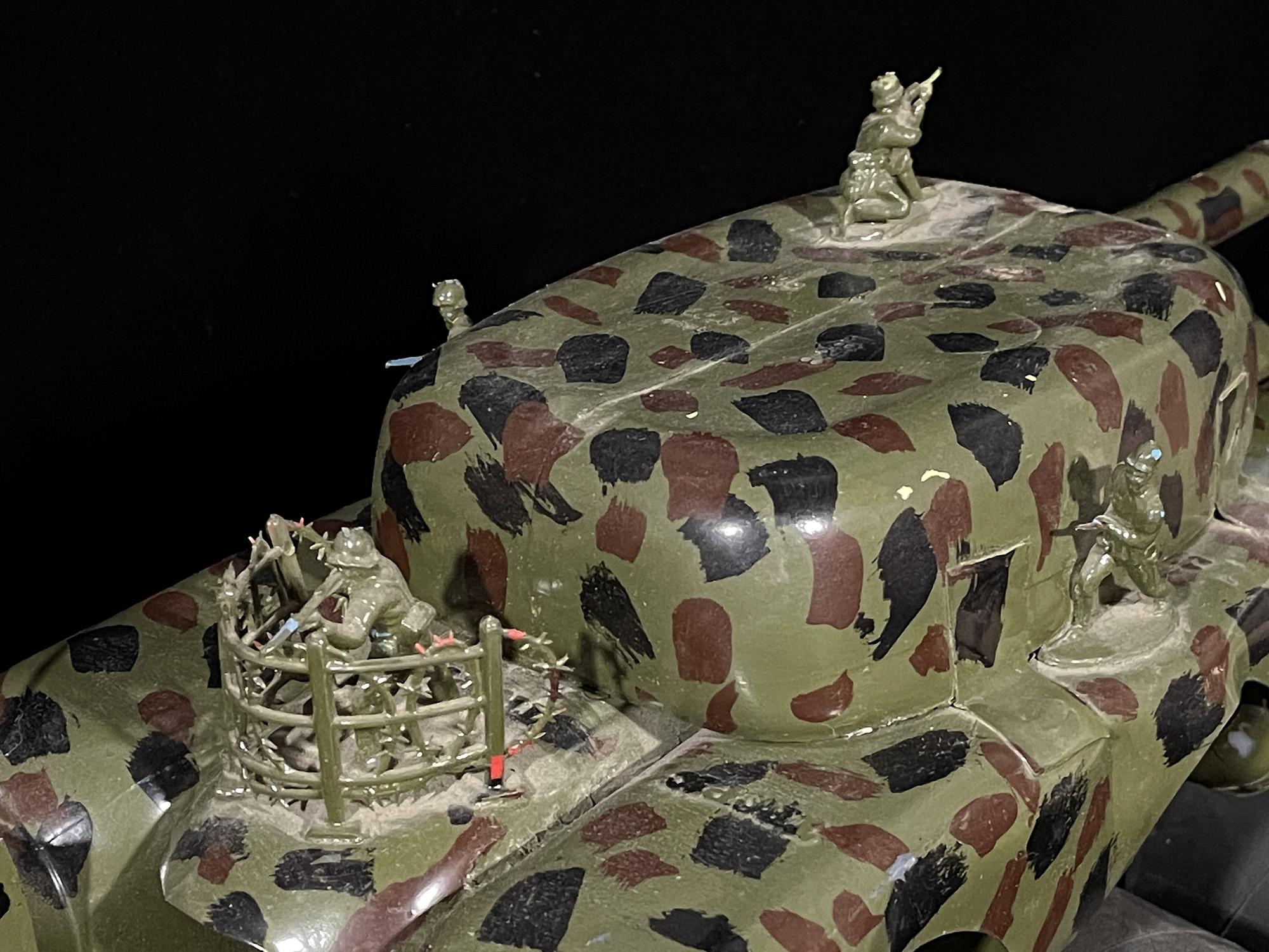 6-Wheeled US Invasion Vehicle #2 from plastic bottles & tin cans