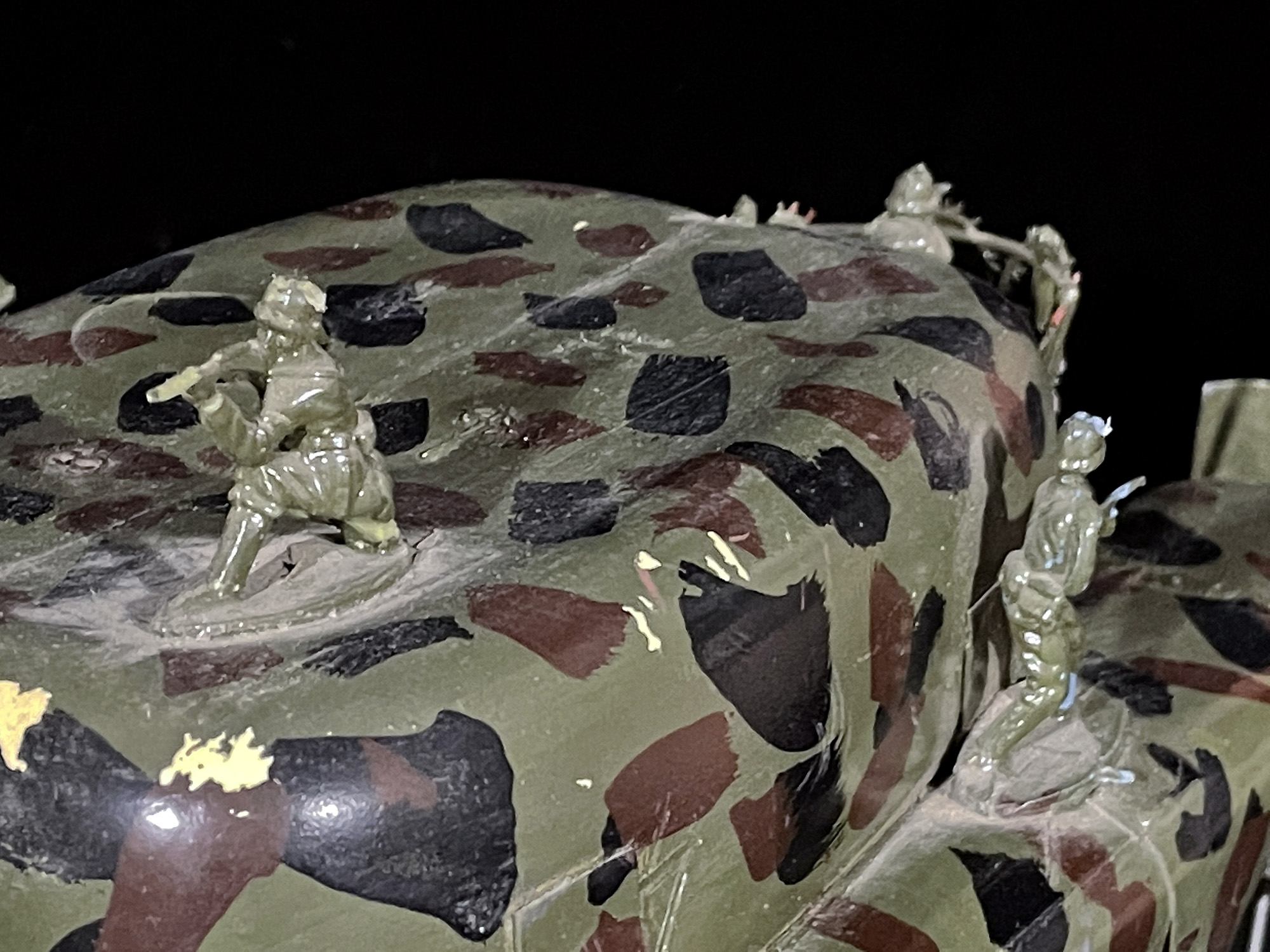 6-Wheeled US Invasion Vehicle #2 from plastic bottles & tin cans