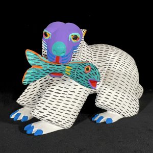 Oso Polar (polar bear with fish)