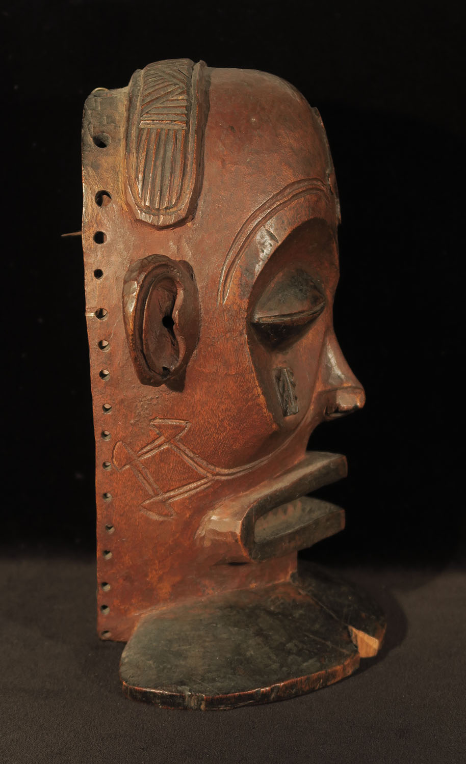 Chokwe Chihongo Mask