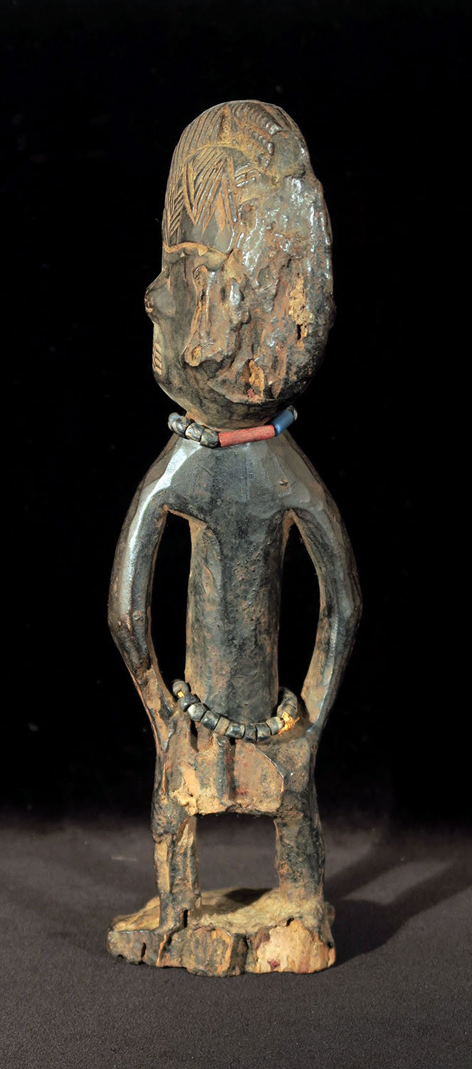 Old Yoruba Ère Ìbejì (Twin figure)