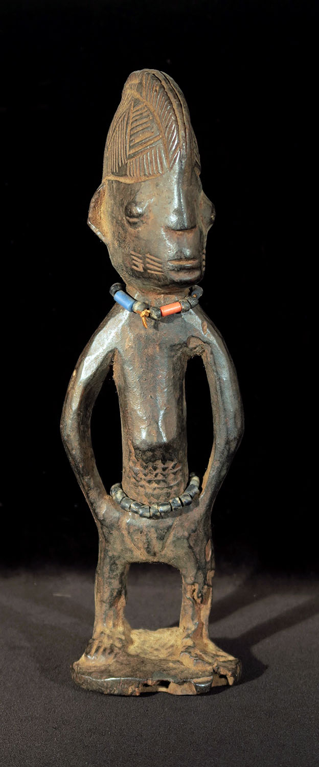 Old Yoruba Ère Ìbejì (Twin figure)