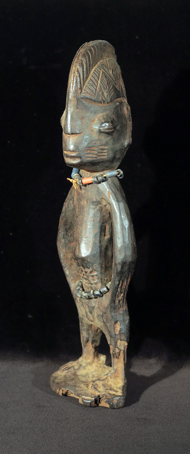 Old Yoruba Ère Ìbejì (Twin figure)