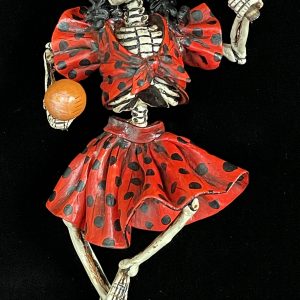 Calavera con Bolitas (skeleton with polka-dots) - retablo sculpture