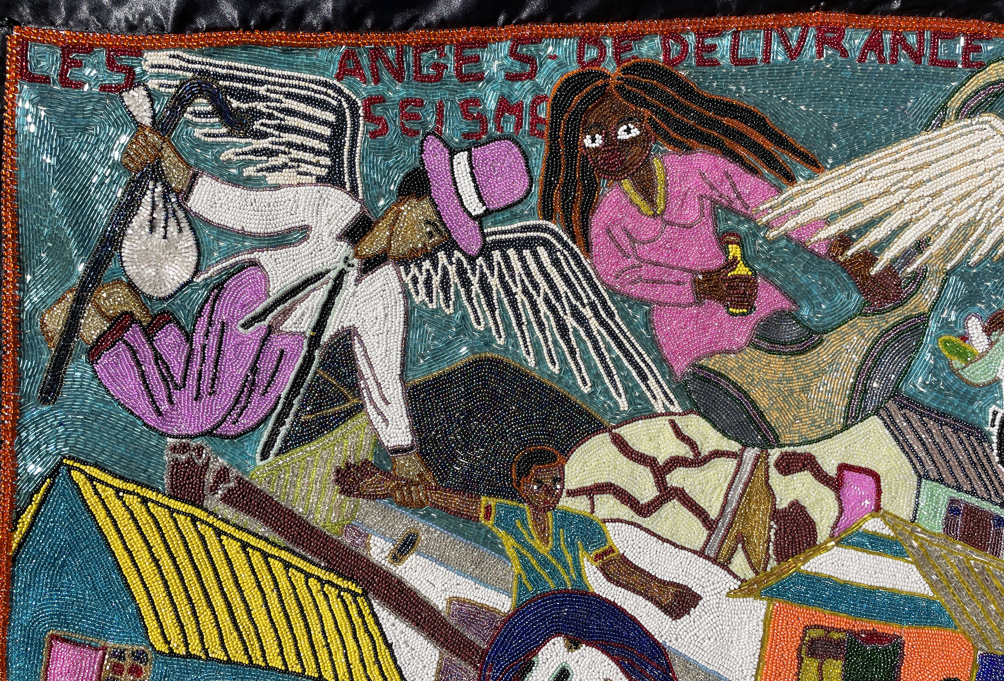 Les Anges de Délivrance Lors du Séisme - Beaded Vodou Flag