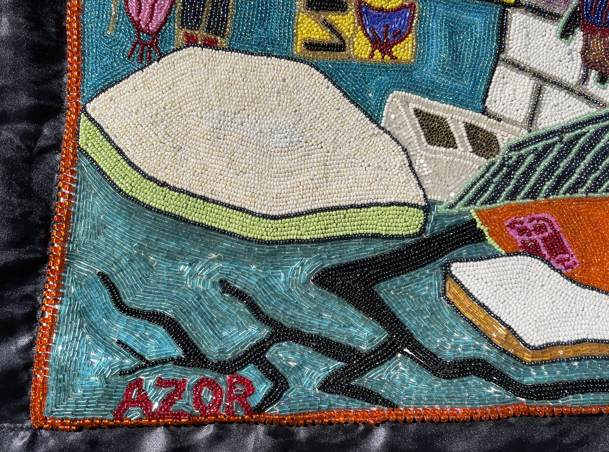 Les Anges de Délivrance Lors du Séisme - Beaded Vodou Flag