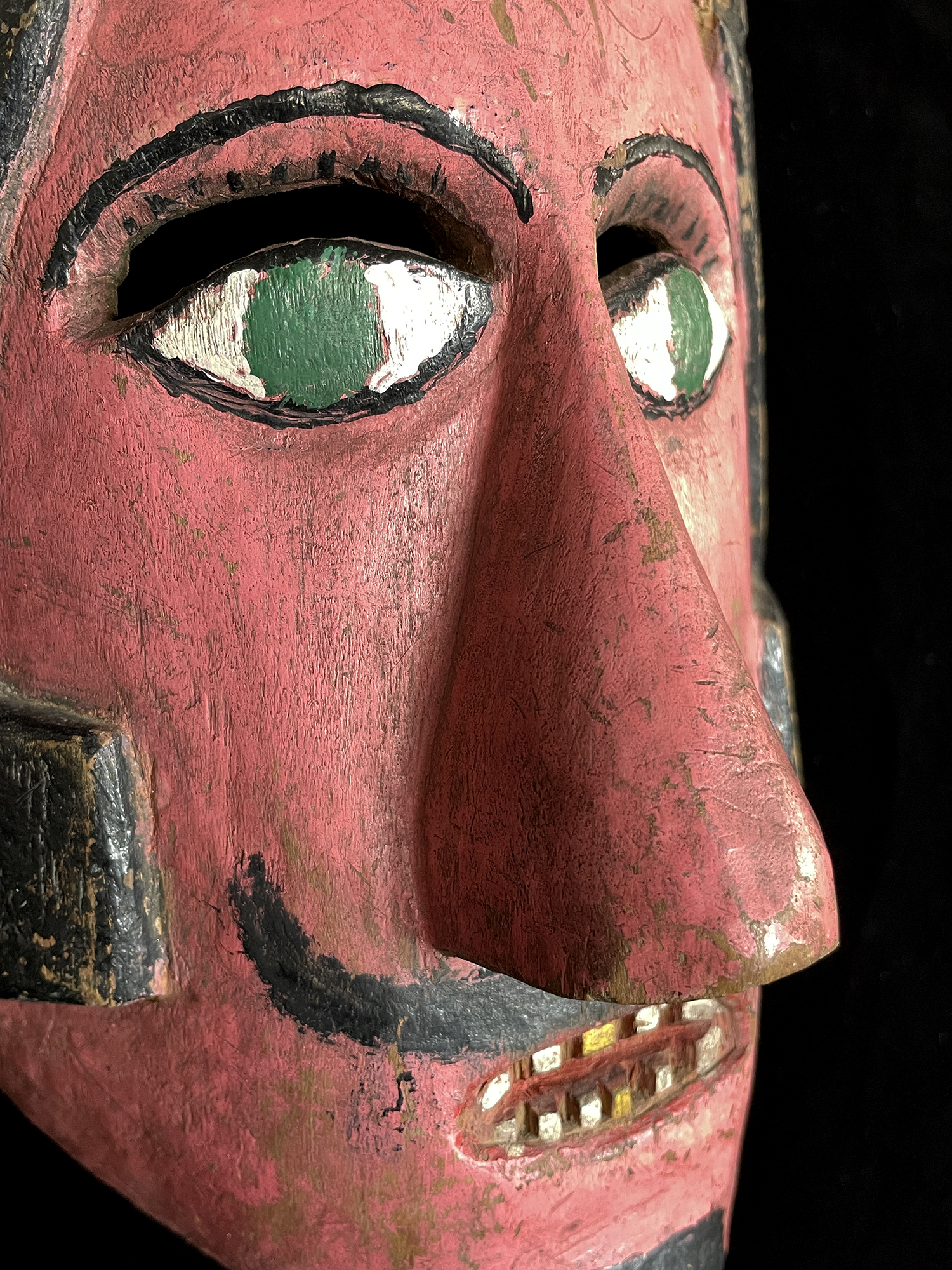 Moro Mask