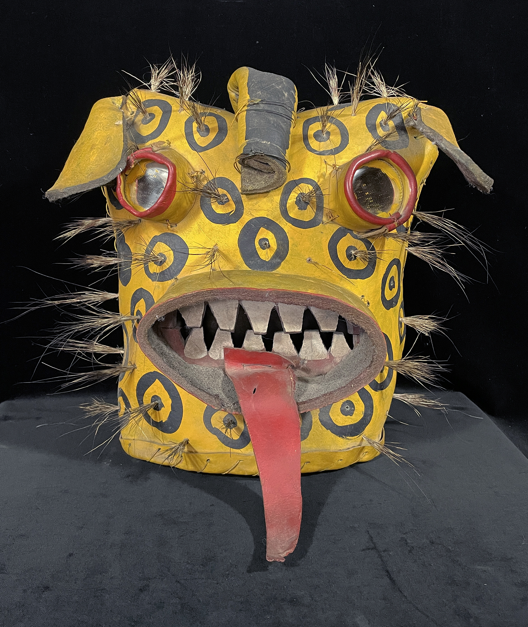 Tecuan Mask, Dance of Tigres