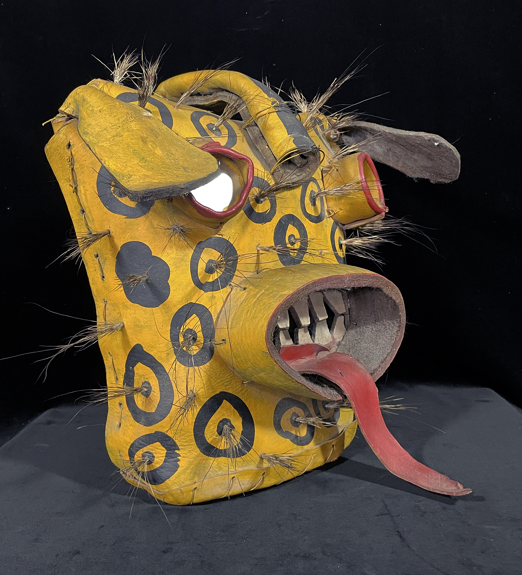 Tecuan Mask, Dance of Tigres