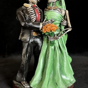 Novios Muertos - retablo figures
