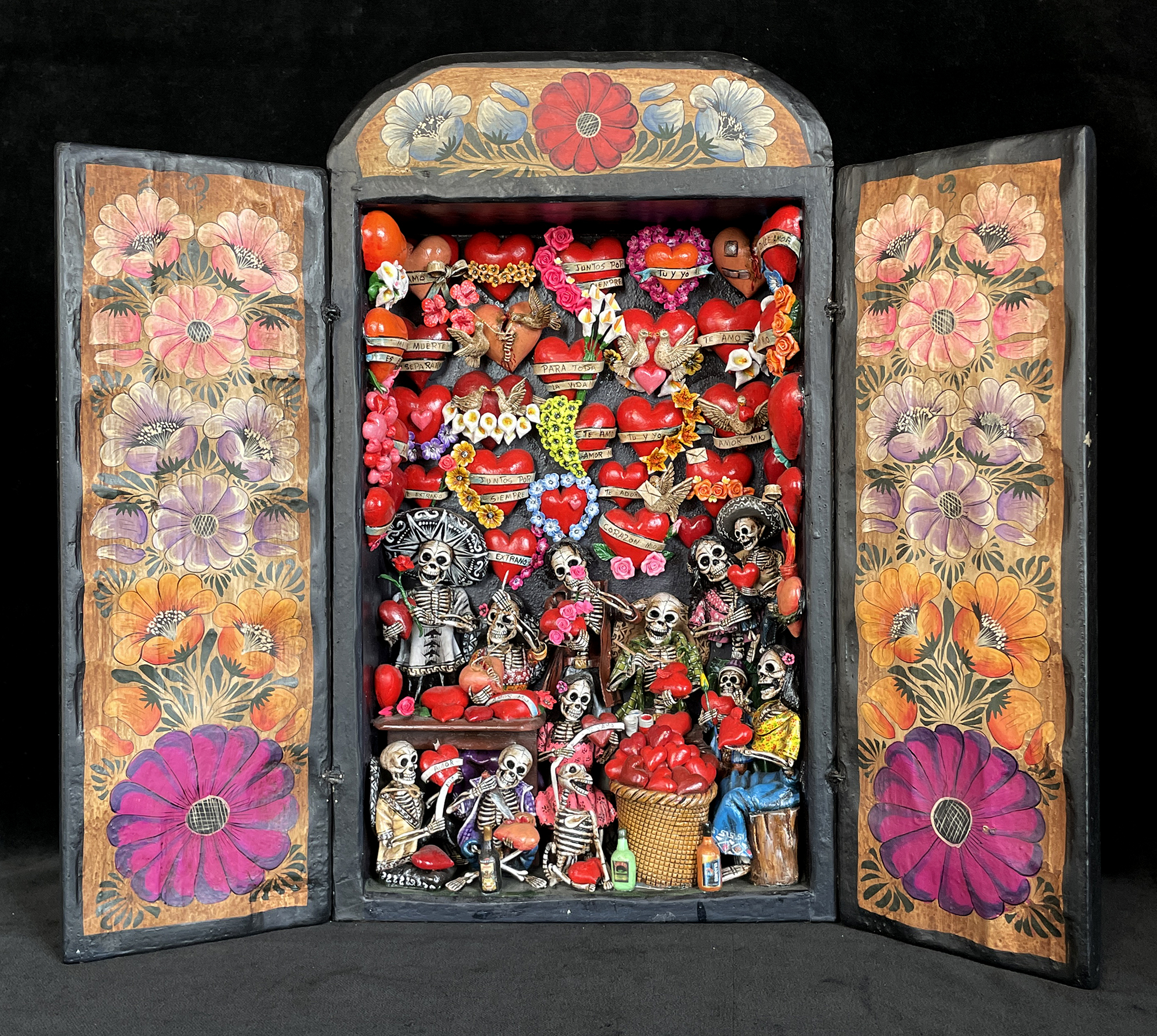 Valentine Shop of the Dead - retablo