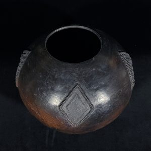 Ukhamba - Zulu pot by Jabulile Nala