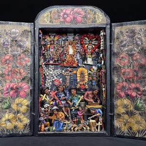 Santo and Cross Shop - Retablo